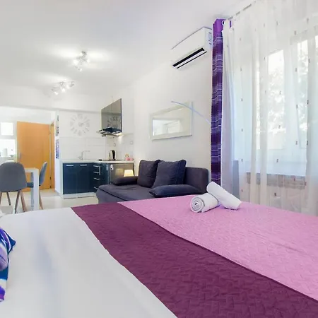 Seaside, Free Parking Apartamento Šibenik