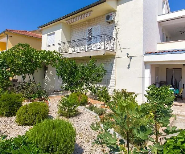 Seaside, Free Parking * Σίμπενικ